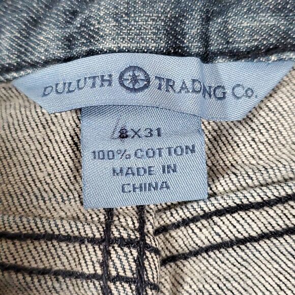 Duluth Trading Company‎ Women's Straight Leg Blue Jeans 4 x 31" Mistagged - Picture 4 of 9